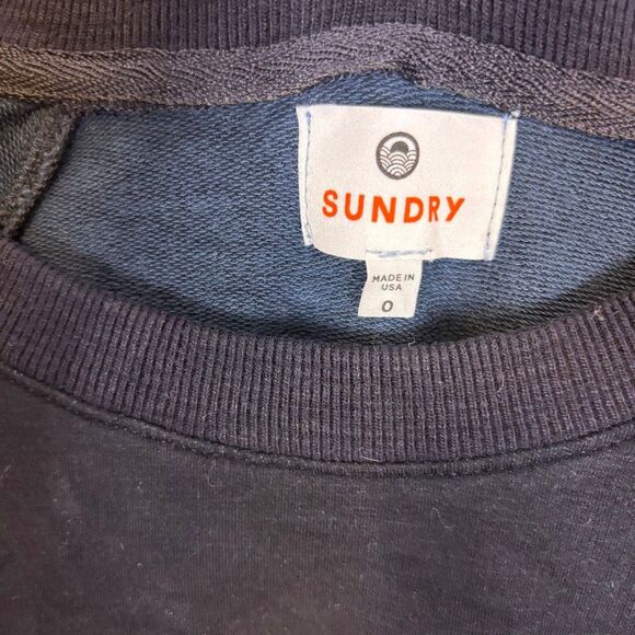 Sundry Navy Blue Semi Cropped Crewneck Sweatshirt XS - Picture 4 of 6